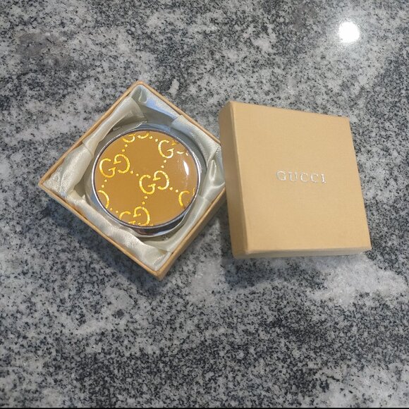 Vintage Gucci Compact Mirror with Box - Picture 3 of 16